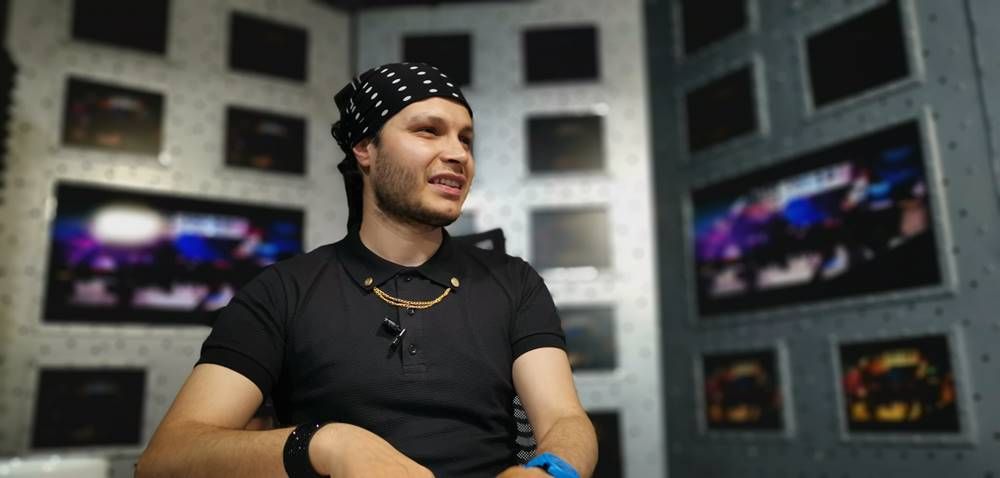 KİKİ - Lanet-i Cin : Bild