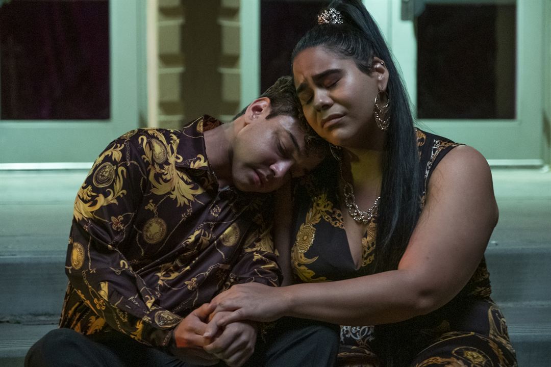 On My Block : Bild Jessica Marie Garcia, Jason Genao