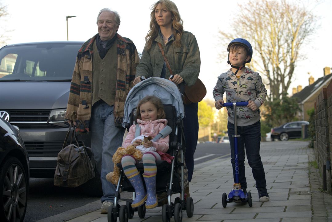 Breeders : Bild George Wakeman, Michael McKeen, Daisy Haggard, Jayda Eyles