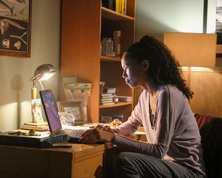 Mysterious Mermaids : Bild Fola Evans-Akingbola