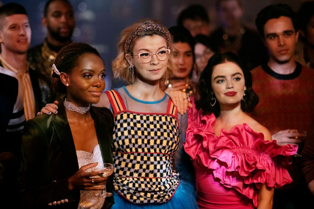 Bild Ashleigh Murray, Lucy Hale, Julia Chan (VII)