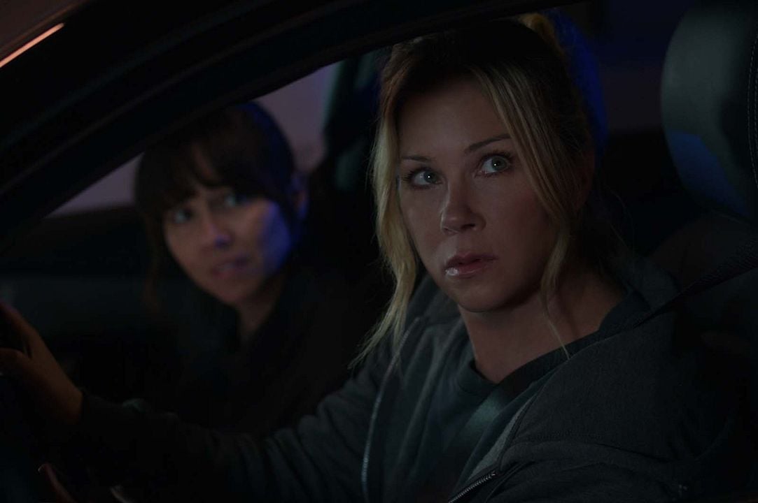 Dead To Me : Bild Christina Applegate, Linda Cardellini