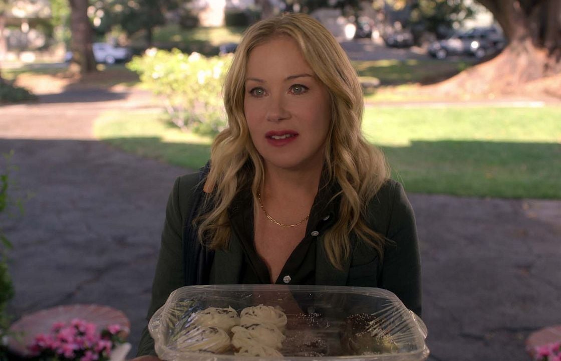 Dead To Me : Bild Christina Applegate