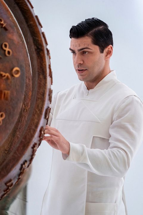 The 100 : Bild Jason Diaz