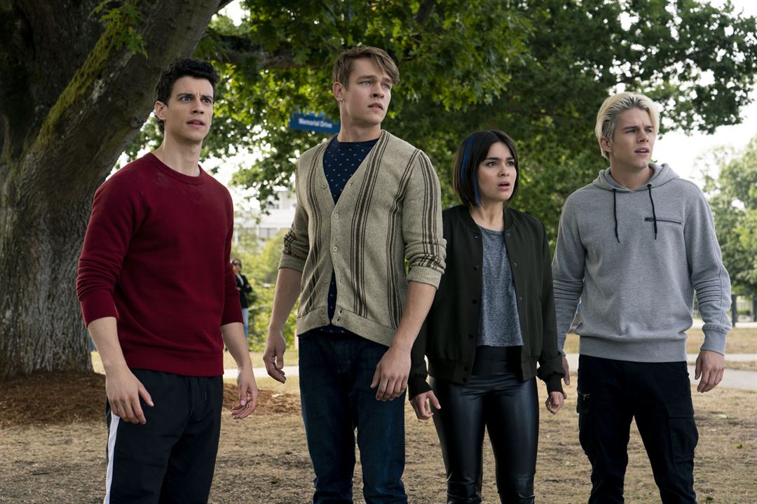 Bild Jake Manley, Devery Jacobs, Adam DiMarco, Thomas Elms