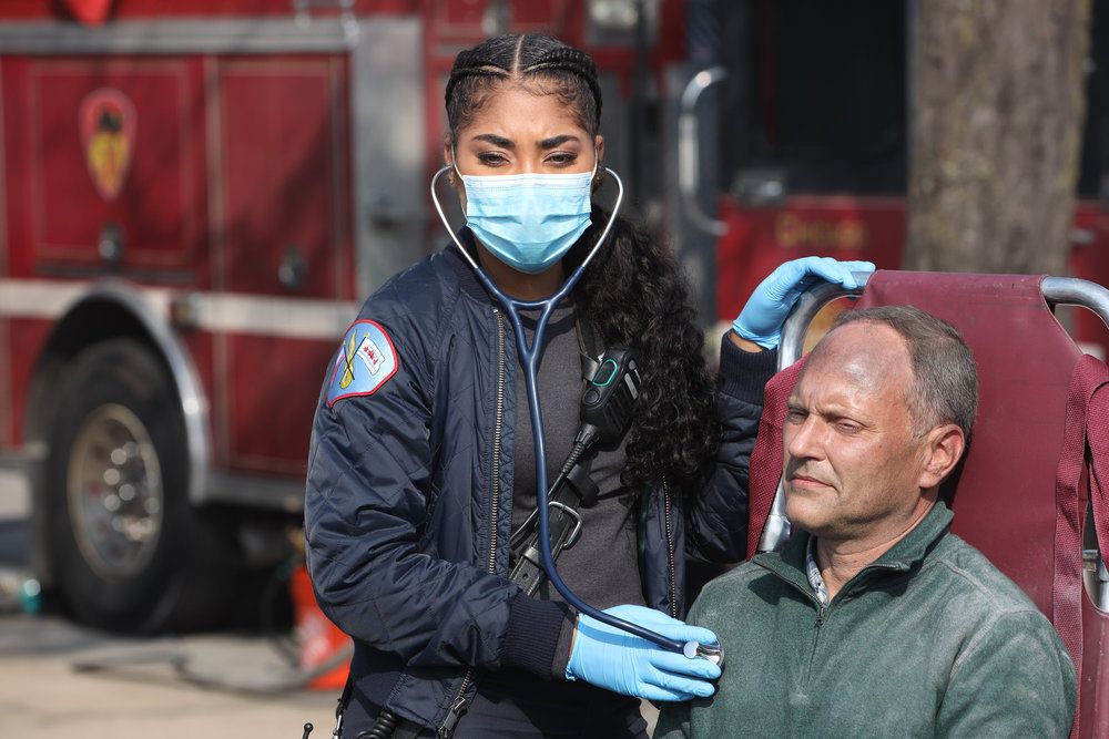 Chicago Fire : Bild Adriyan Rae