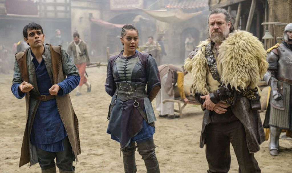 The Outpost : Bild Anand Desai-Barochia, Izuka Hoyle, Adam Johnson