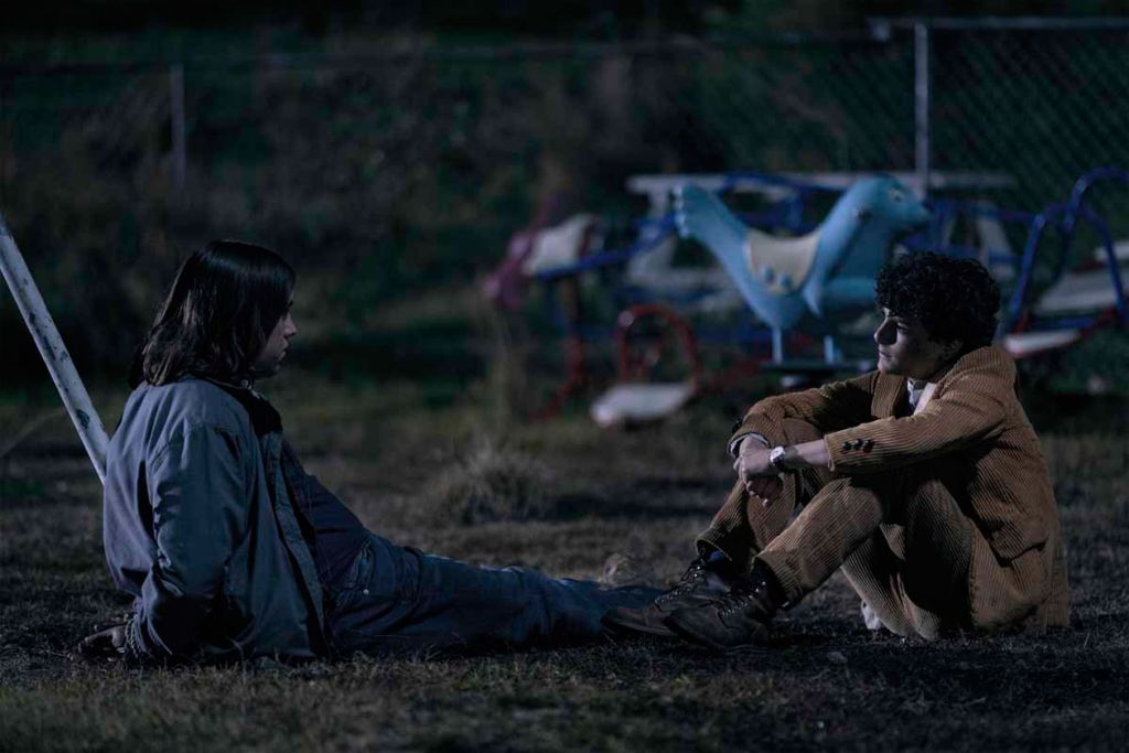 The Walking Dead: World Beyond : Bild Nicolas Cantu, Hal Cumpston