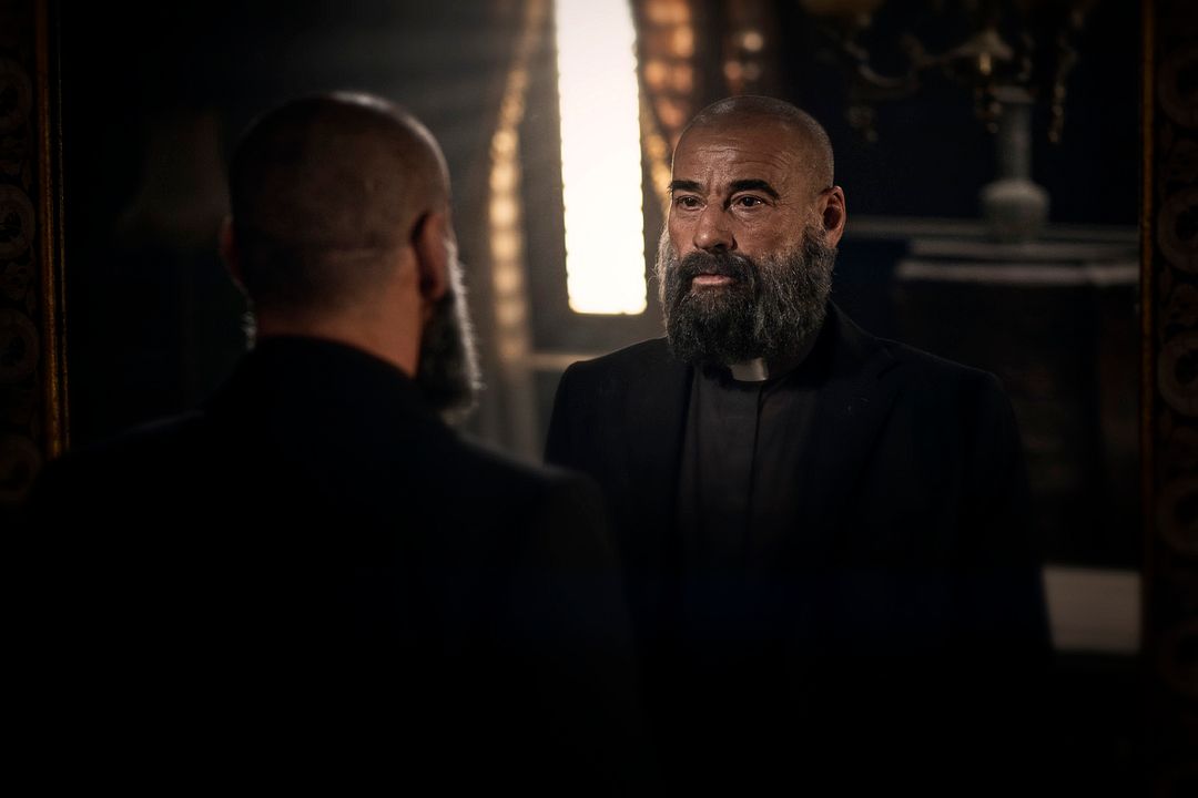 30 Coins : Bild Eduard Fernández