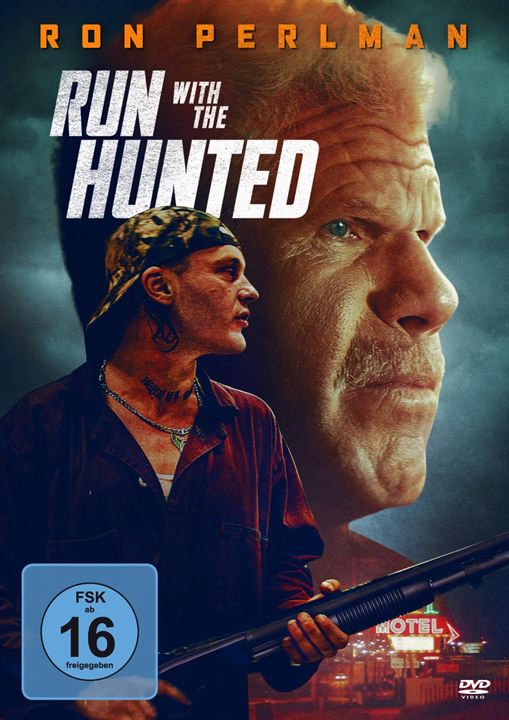 Run With The Hunted : Kinoposter