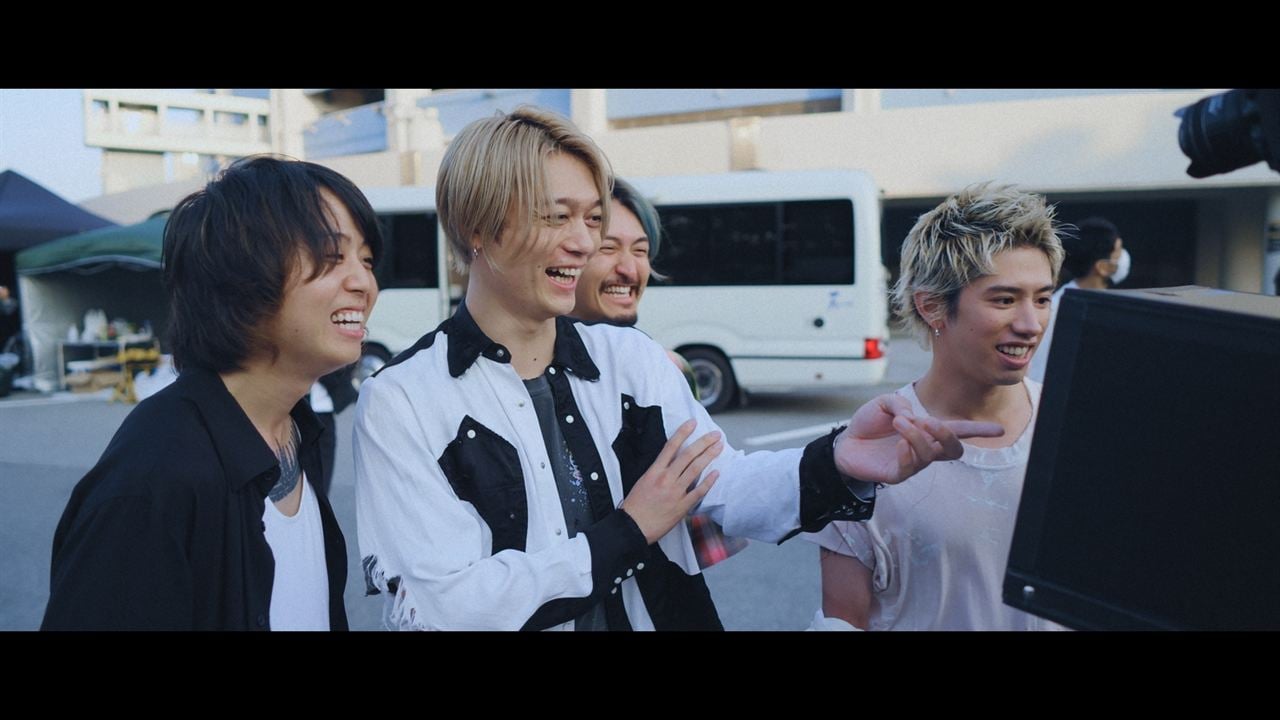 Flip a Coin - ONE OK ROCK Documentary : Bild