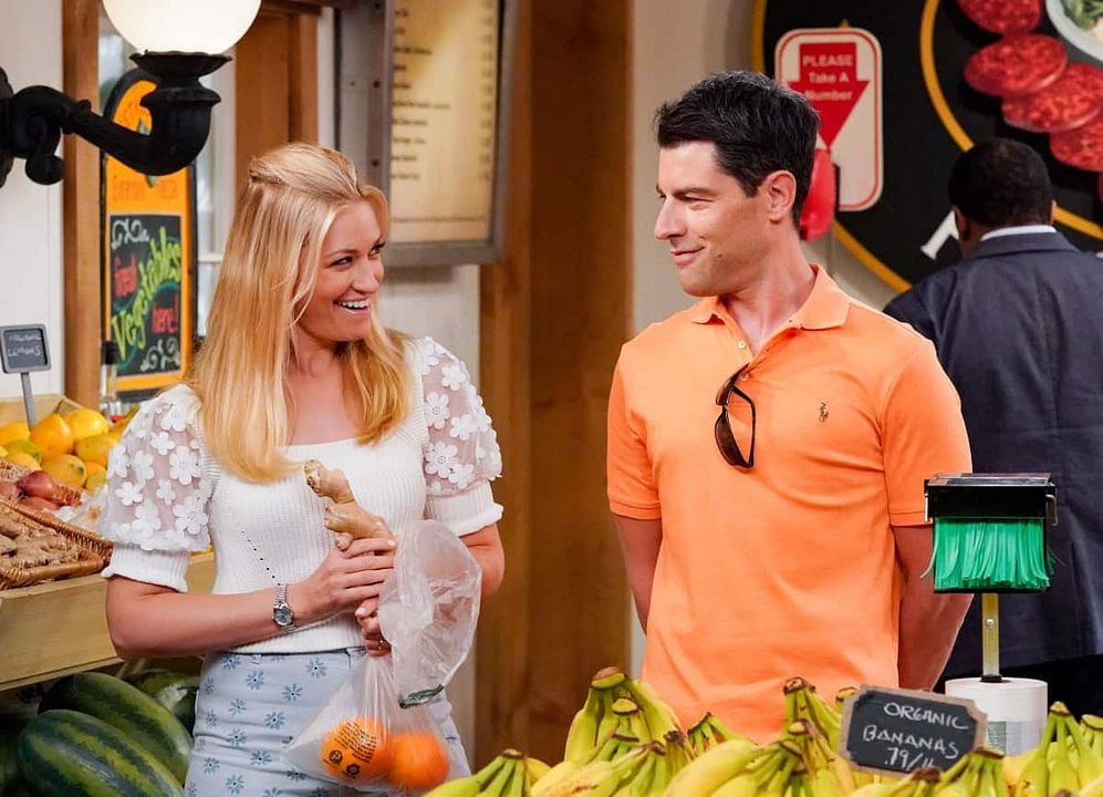 The Neighborhood : Bild Max Greenfield, Beth Behrs