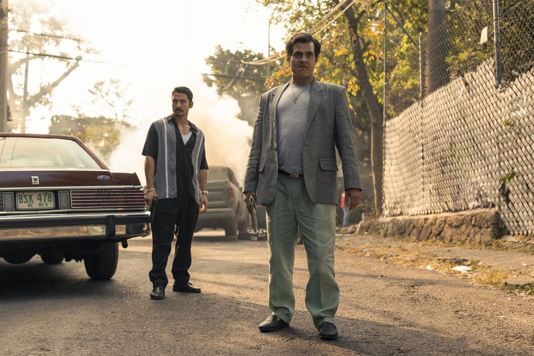 Narcos: Mexico : Bild Alfonso Dosal, Bobby Soto