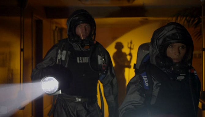 The Last Ship : Bild Eric Dane, Rhona Mitra