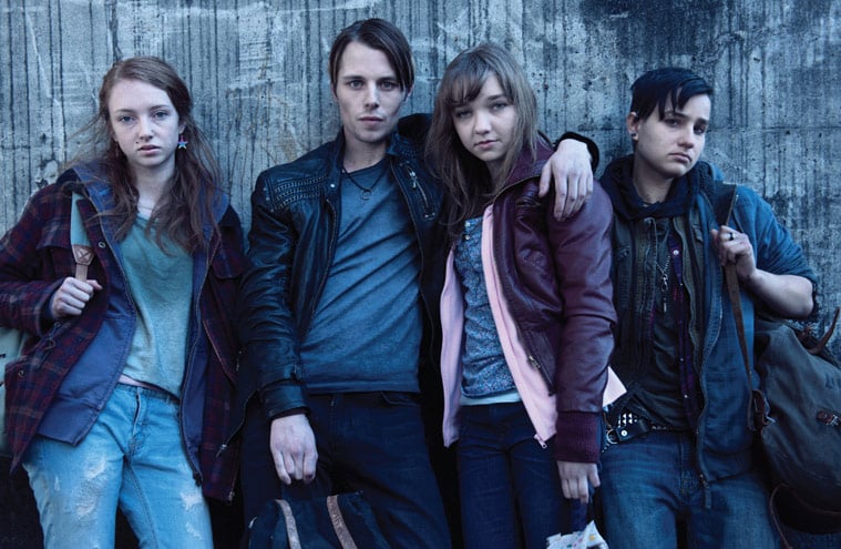 Bild Bex Taylor-Klaus, Max Fowler, Julia Sarah Stone, Cate Sproule