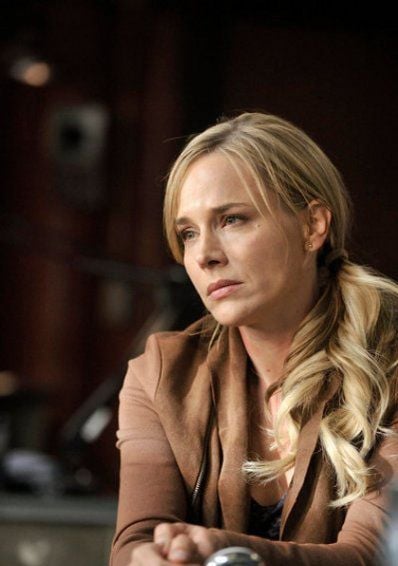 Defiance : Bild Julie Benz