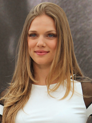 Kinoposter Tracy Spiridakos