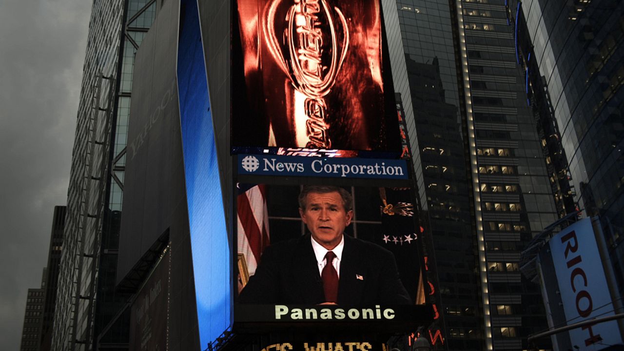 Shadows Of Liberty : Bild