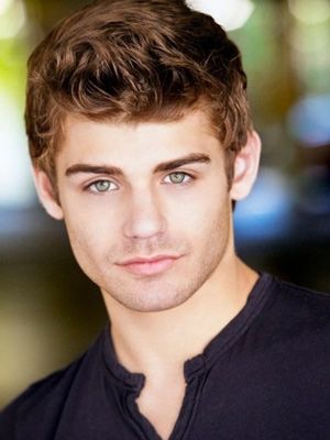 Kinoposter Garrett Clayton