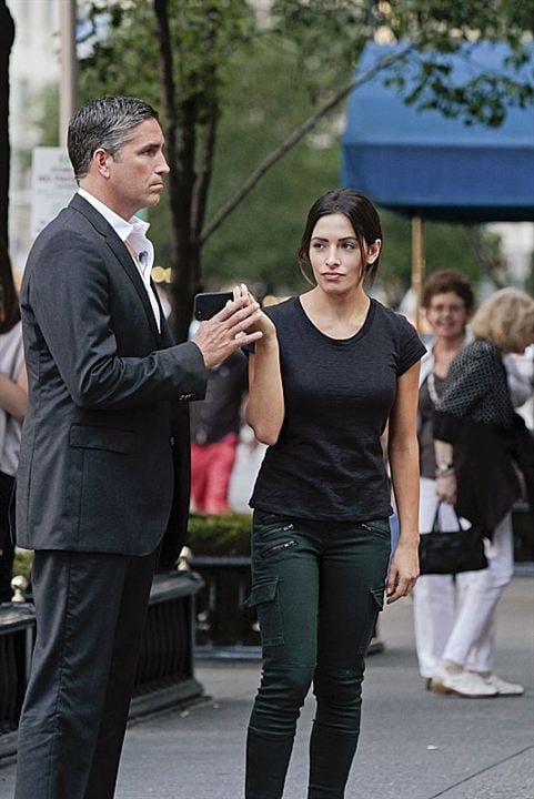 Person Of Interest : Bild Sarah Shahi