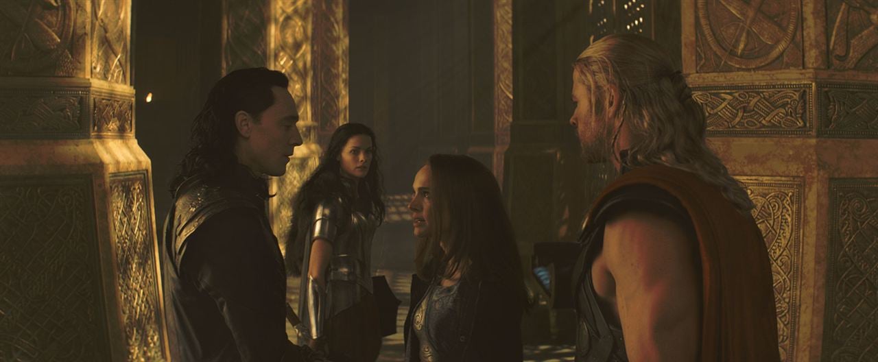 Thor 2 - The Dark Kingdom : Bild Tom Hiddleston, Natalie Portman