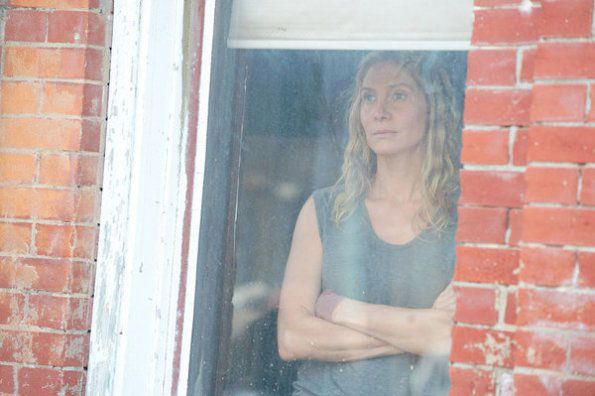 Revolution (2012) : Bild Elizabeth Mitchell