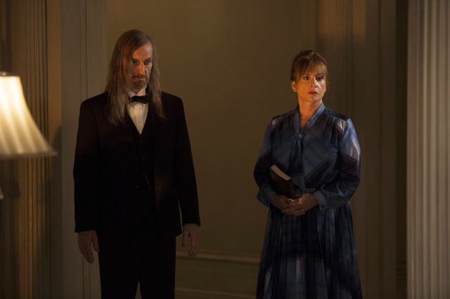 American Horror Story : Bild Patti LuPone, Denis O'Hare