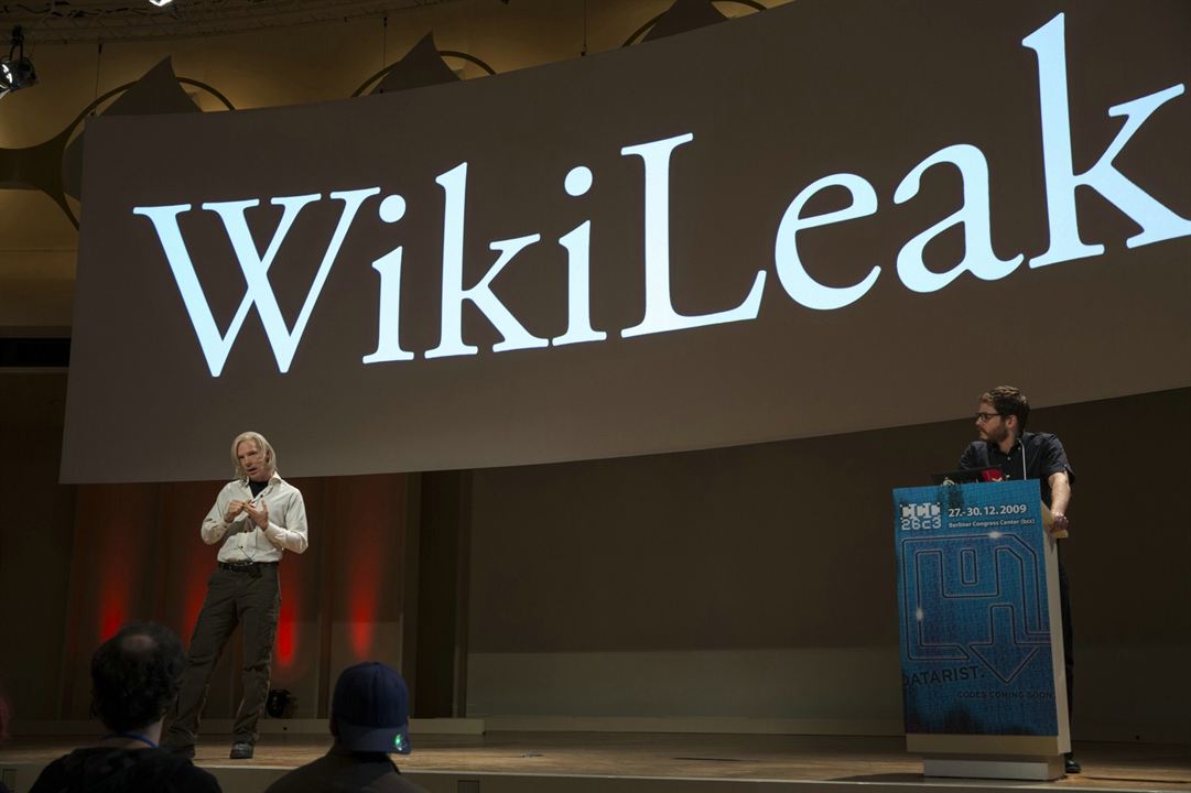 Inside WikiLeaks - Die fünfte Gewalt : Bild Benedict Cumberbatch, Daniel Brühl