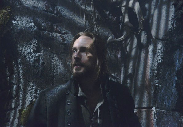 Bild Tom Mison