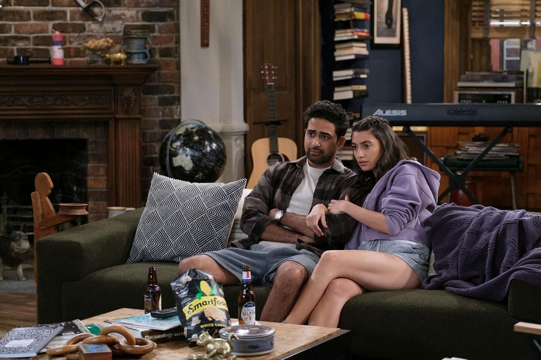 How I Met Your Father : Bild Francia Raisa, Suraj Sharma