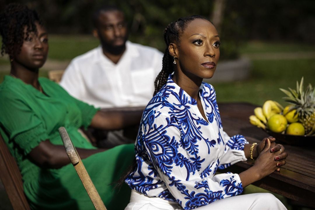 Death In Paradise : Bild Mark Ebulue, Victoria Ekanoye