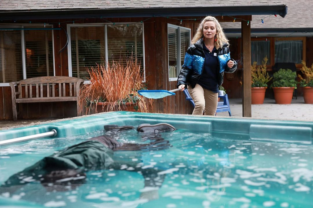 Resident Alien : Bild Jenna Lamia