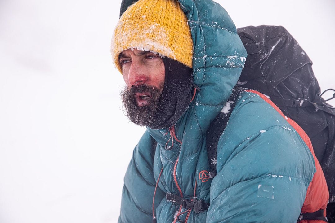 Beyond The Summit : Bild