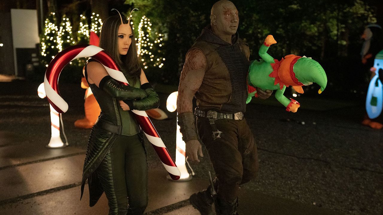 The Guardians Of The Galaxy Holiday Special : Bild Dave Bautista, Pom Klementieff