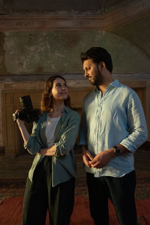What’s Love Got To Do With It? : Bild Shazad Latif, Lily James