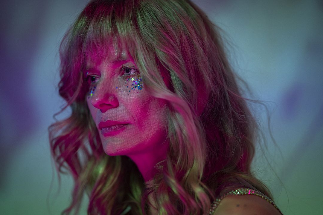 Ein Mädchen und ein Kosmonaut : Bild