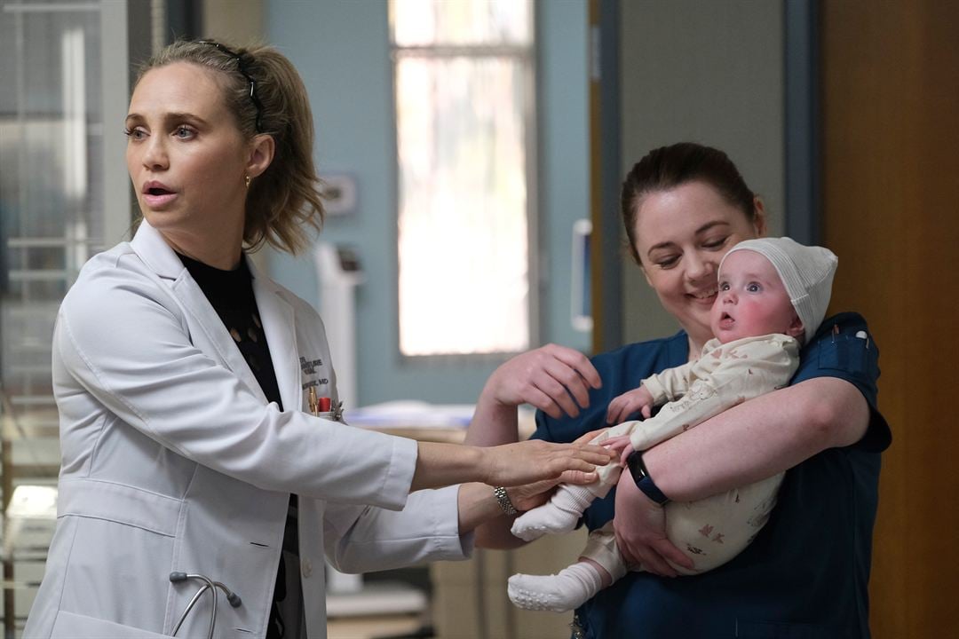 The Good Doctor : Bild April Cameron, Fiona Gubelmann