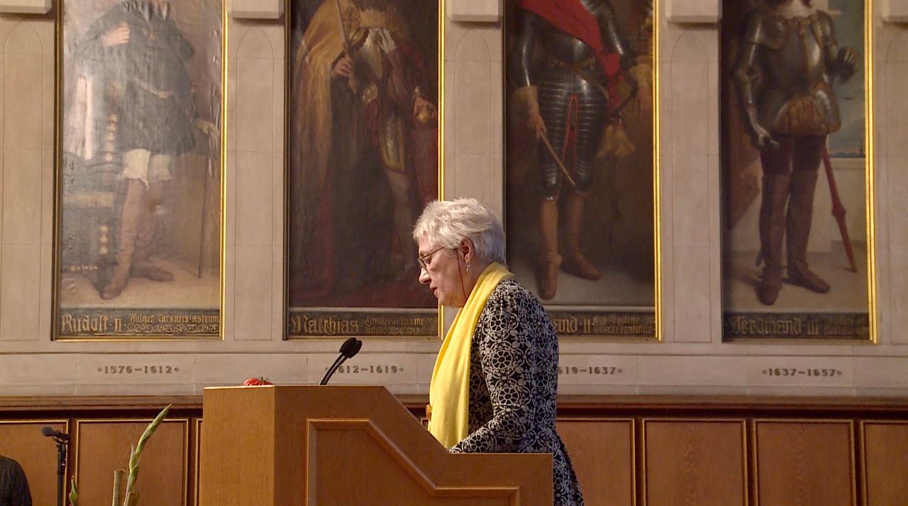 Helke Sander: Aufräumen : Bild