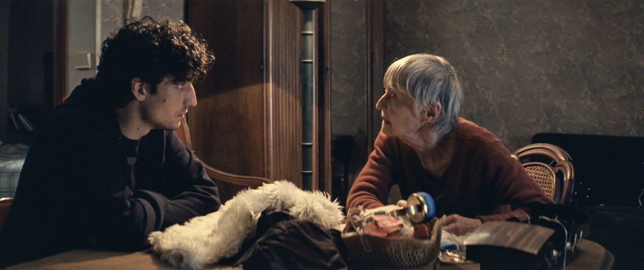 Le Grand chariot : Bild Francine Bergé, Louis Garrel