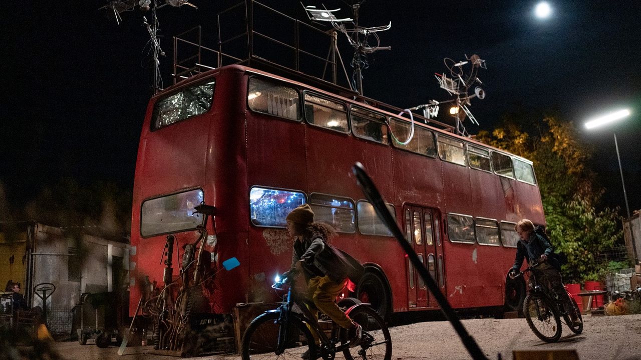 Wow! Nachricht aus dem All : Bild Ava-Elizabeth Awe, Felix Nölle