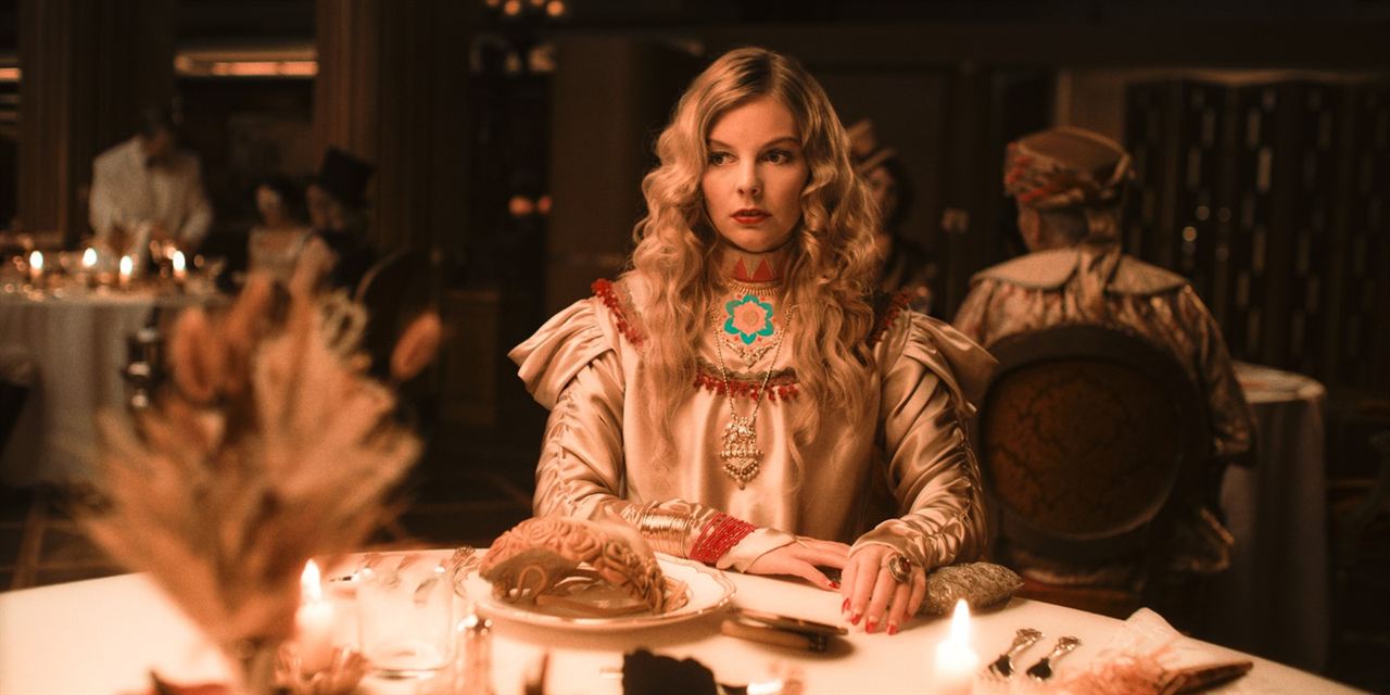 The Queen Mary : Bild Nell Hudson