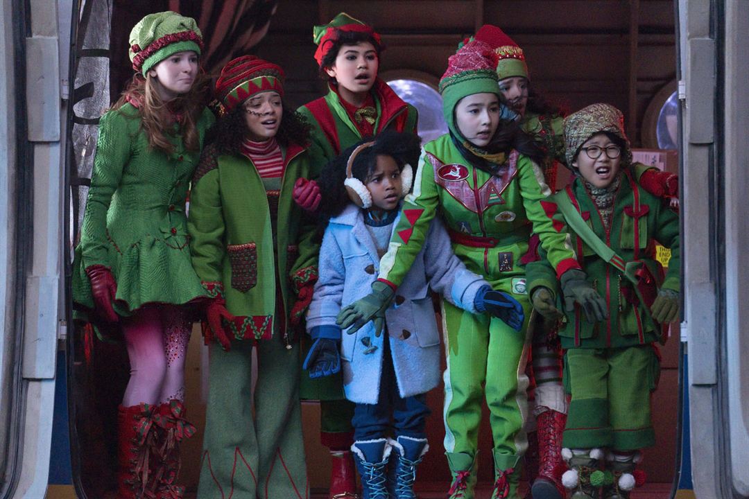 The Naughty Nine : Bild Anthony John Joo, Ayden Elijah, Camila Rodriguez, Deric McCabe, Clara Stack, Madilyn Kellam, Imogen Cohen