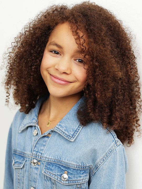 Kinoposter Ava-Elizabeth Awe