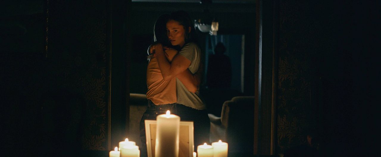 Dark Windows - Fenster zur Finsternis : Bild