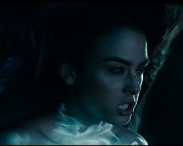 Red-Band-Trailer