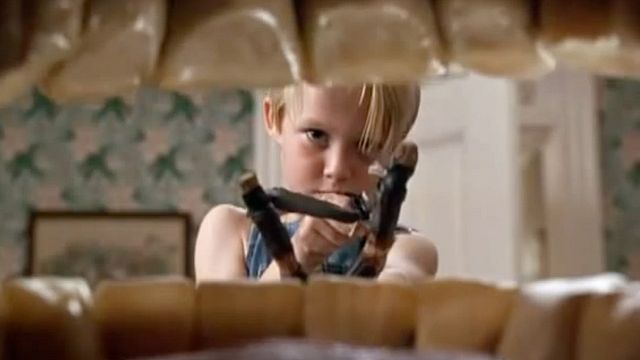 Matthias Schweighöfer hat in "Der Nanny" Schwierigkeiten, seine aufgedrehten Kids unter Kontrolle zu kriegen. Doch gegen die fünf kleinen Satansbraten in unserer Liste sind die beiden echte Sonnenscheine!