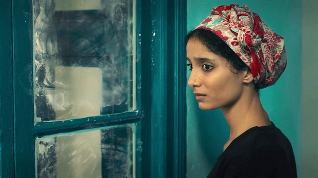 Kritik zu Olfas Töchter: Ein einzigartiges Kino-Experiment! - FILMSTARTS.de