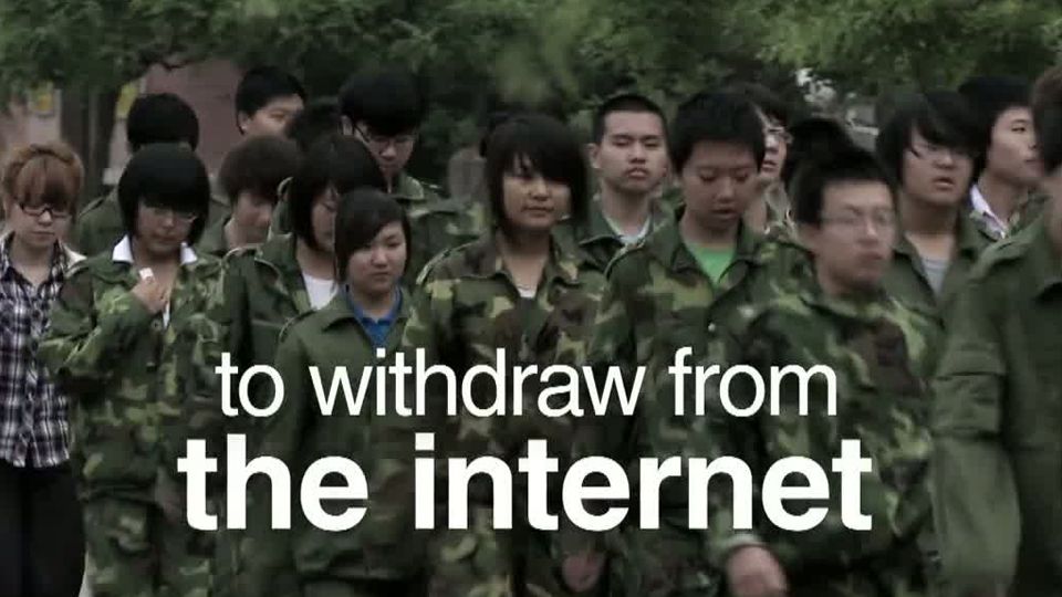 Web Junkie Trailer - Web Junkie Trailer OV - FILMSTARTS.de