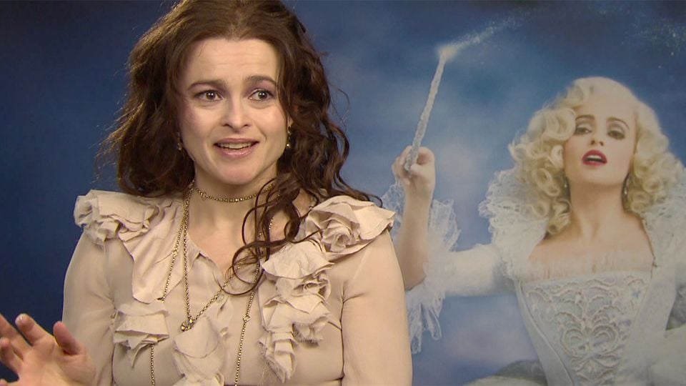 Cinderella Videos FILMSTARTSInterview zu "Cinderella" mit Helena