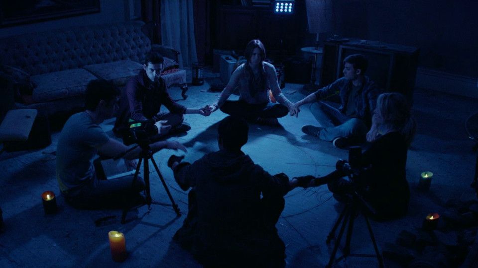 Demonic 2015 Streaming Vf Demonic Trailer DF - FILMSTARTS.de